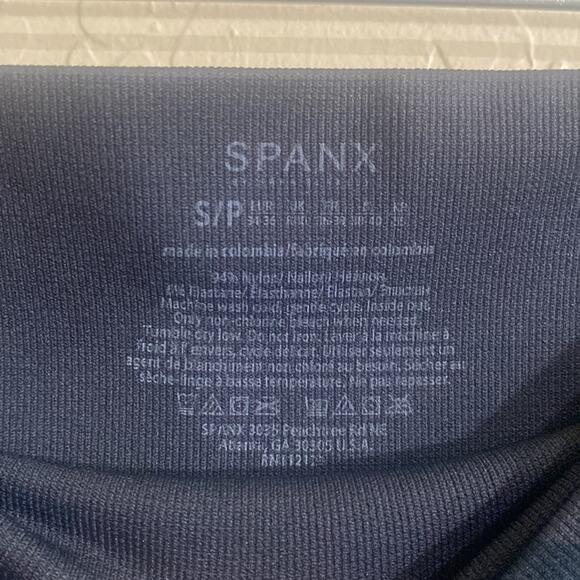 Spanx look at me now seamless camo leggings. size small - Picture 5 of 6